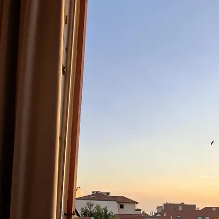 T2 Avec Vue Et Wifi - 5 Min De La - Fr-1-239-1140 *